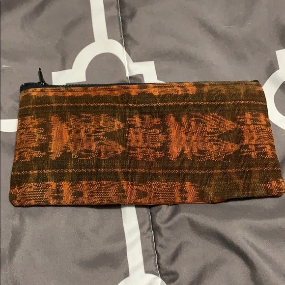 Beautiful embroidered bag - Picture 2 of 3